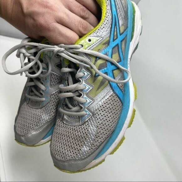 Asics Womens Gt-2000 4 Running Shoes Gray Green T656N Lace Up Mesh size 9 - Picture 8 of 12